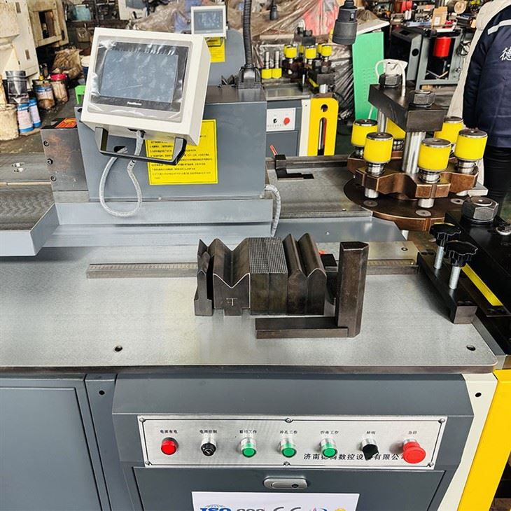 Bus Bar Machine